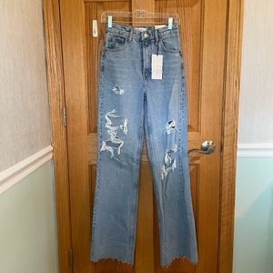 NWT Zara Wide Leg Ripped Jeans